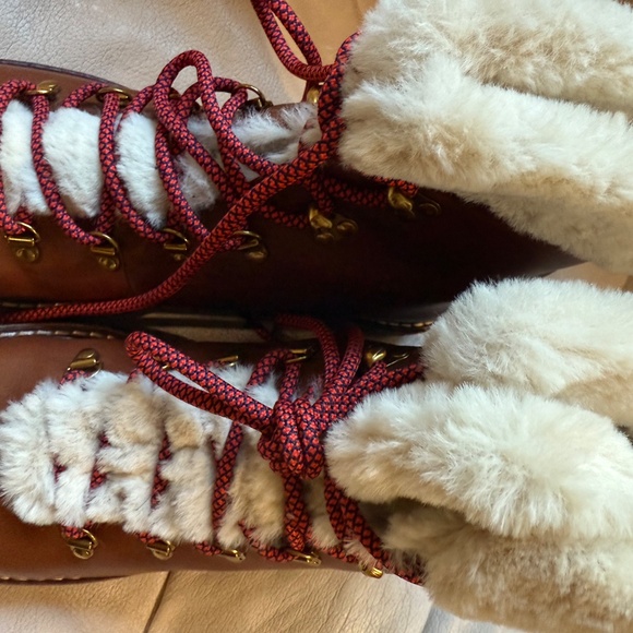 J. Crew leather winter boots with wedge crepe sole, BRAND NEW size 10 - Picture 5 of 6